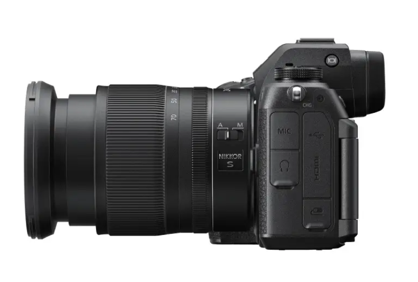 Nikon Z6III 24.5MP Mirrorless Digital Camera with NIKKOR Z 24–70mm f/2.8 S Lens